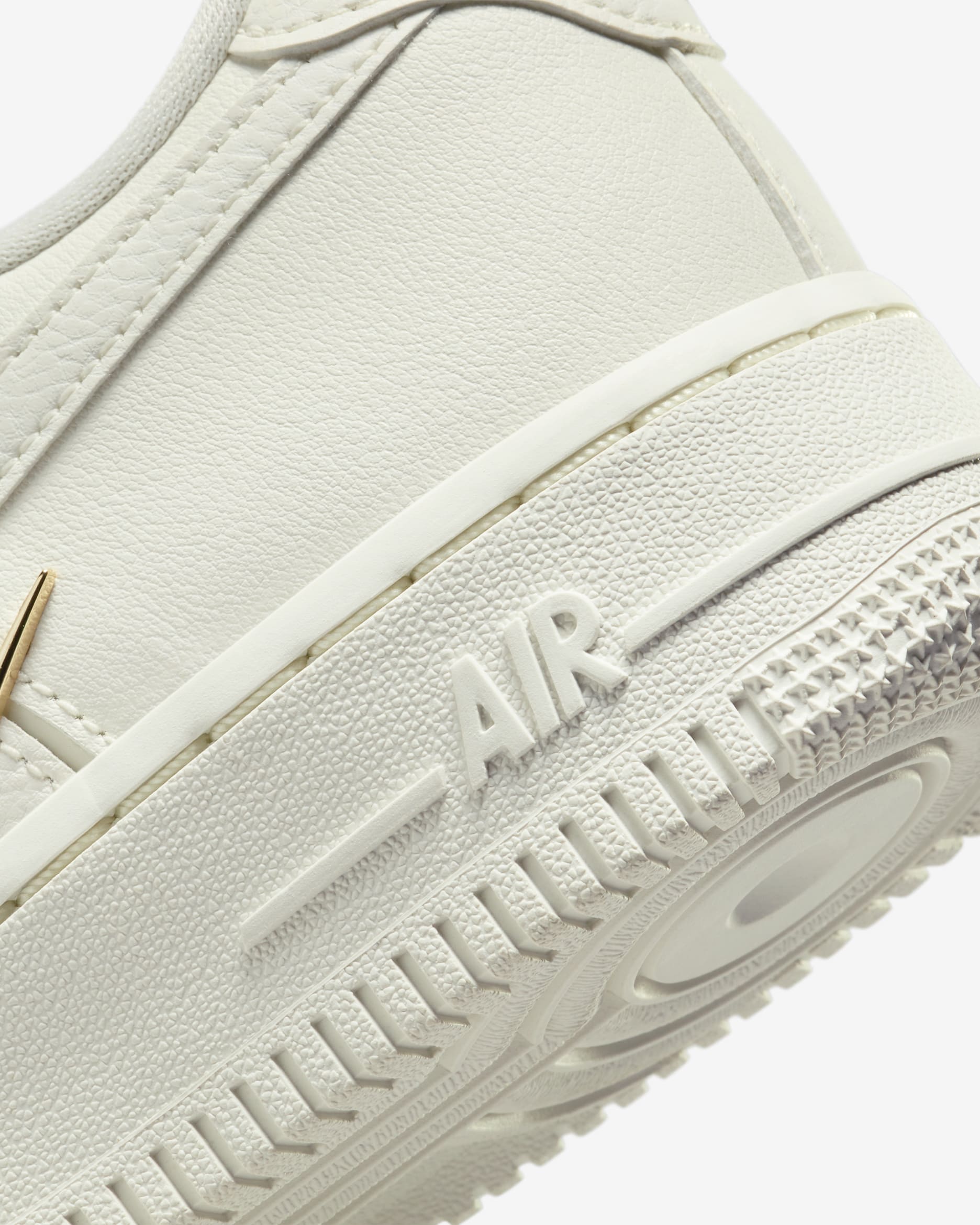 Nike Air Force 1 '07 LX